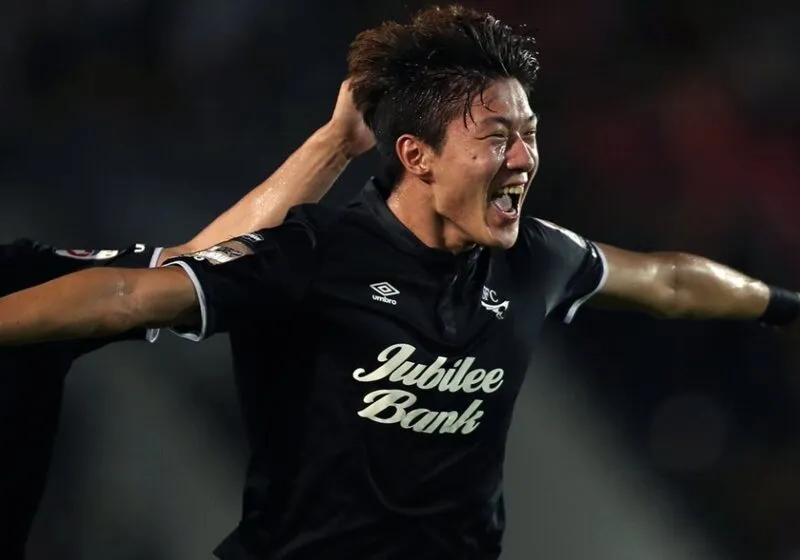 cầu thủ hàn quốc hwang ui-jo