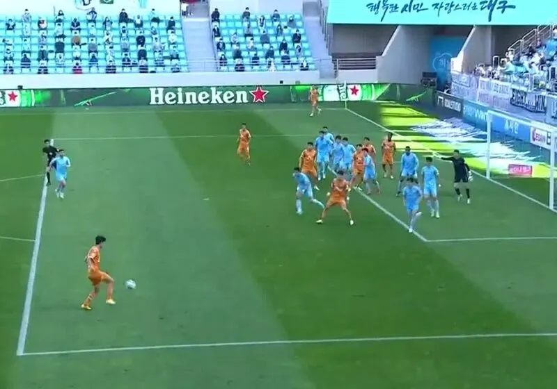 phong cách thi đấu jeju united
