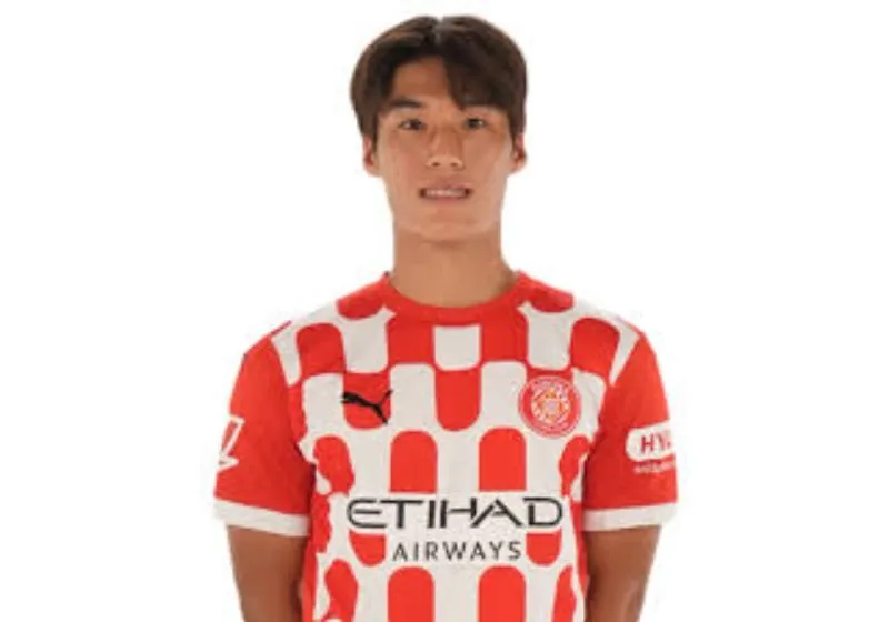 cầu thủ Hàn Quốc Kim Min-Su